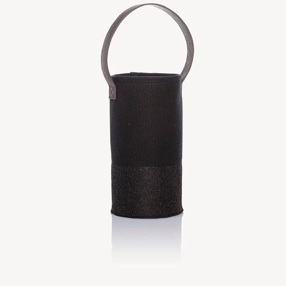 2 Thirty-One Felt Wine & Gift Bags - Picture 5 of 9